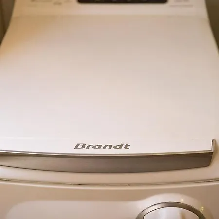 Town Traditional House / Cozy Yard דירה *